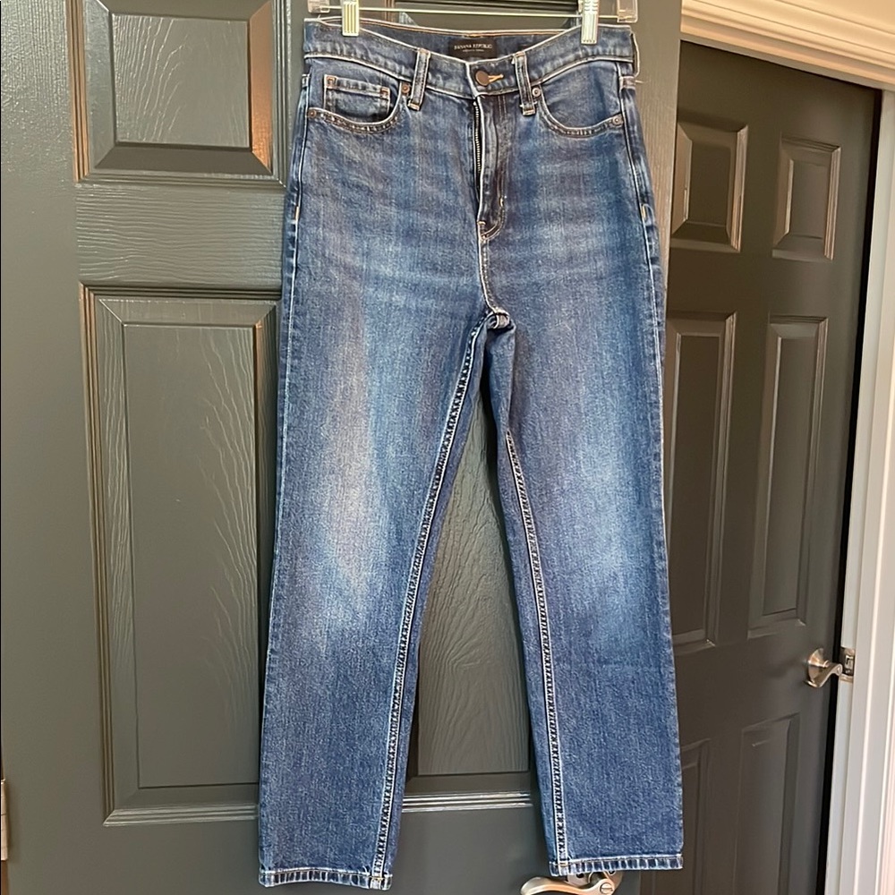 Banana Republic High Rise Straight Jean